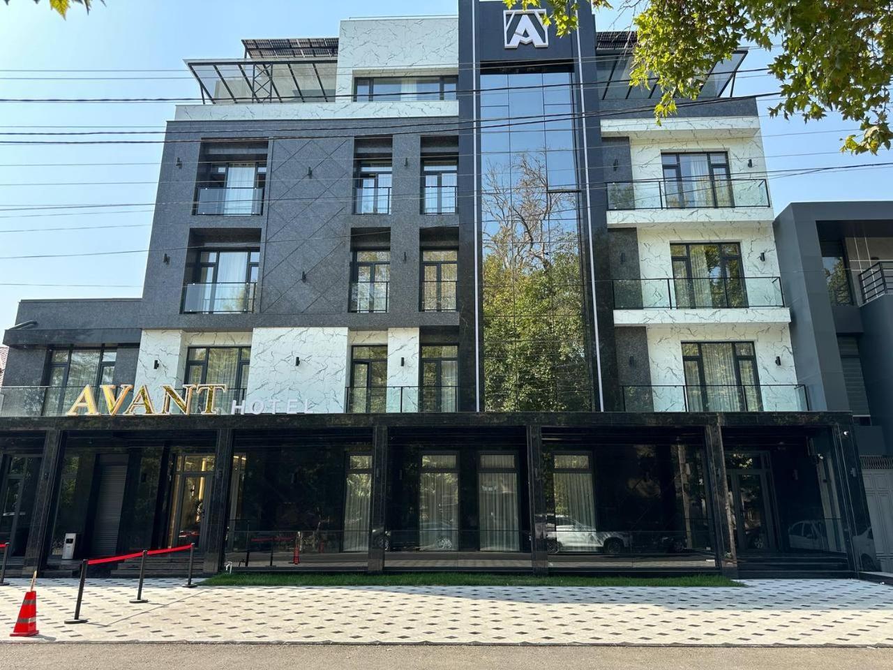Avant Express Hotel Pool&Spa Tashkent Ngoại thất bức ảnh