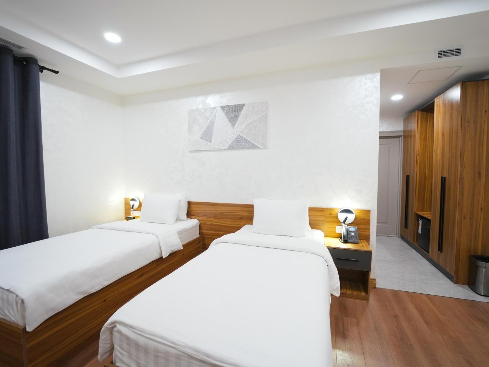Avant Express Hotel Pool&Spa Tashkent Ngoại thất bức ảnh